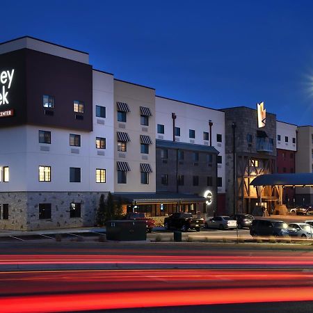 Stoney Creek Hotel Tulsa - Broken Arrow Exterior foto